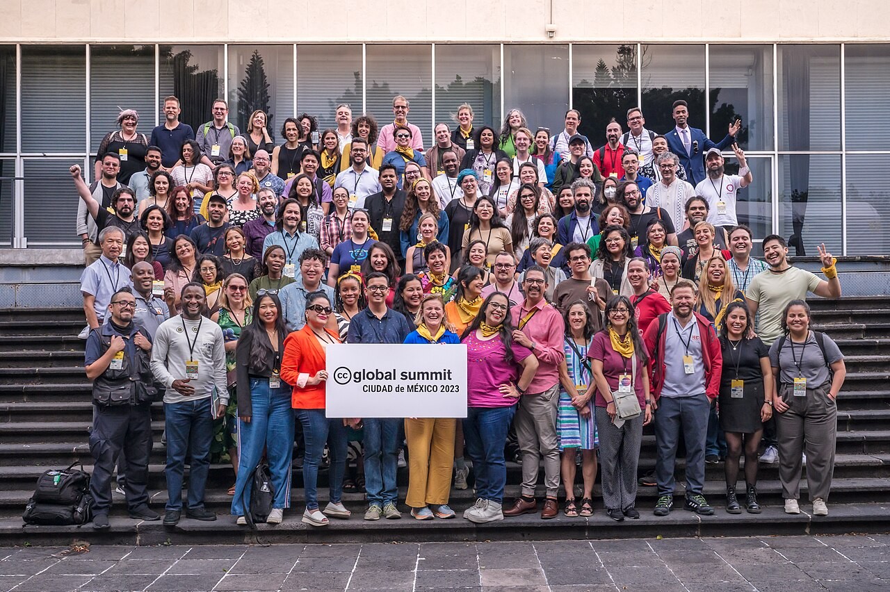Participants gathered for a Creative Commons Global Summit group photograph.